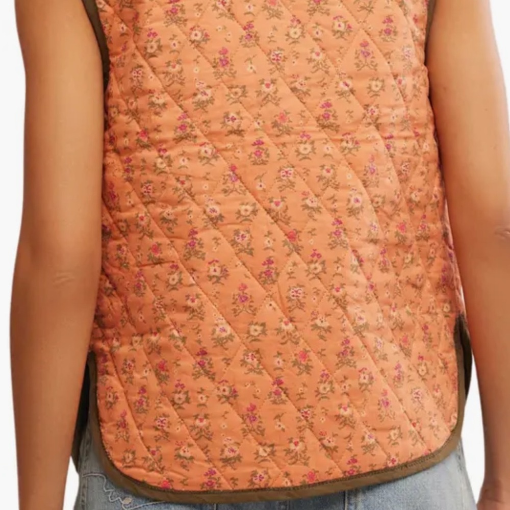 Free People Claudine Floral Quilted Vest in Peach and Olive (Candied Melon) - Picture 2 of 3